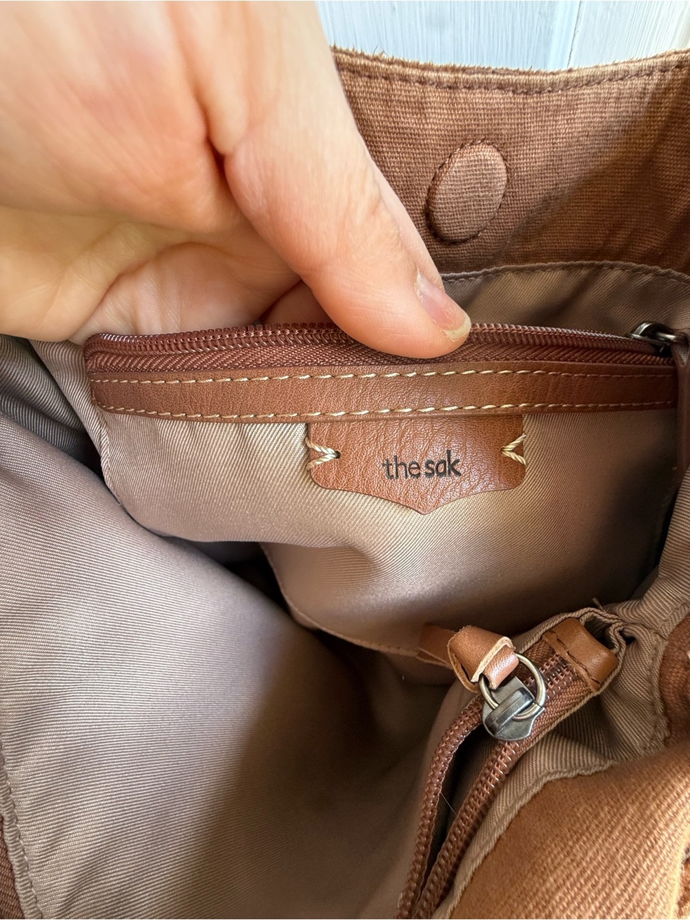 The Sak Laser-Cut Hobo Shoulder Bag - Brown with Cream Lining - Picture 4 of 9